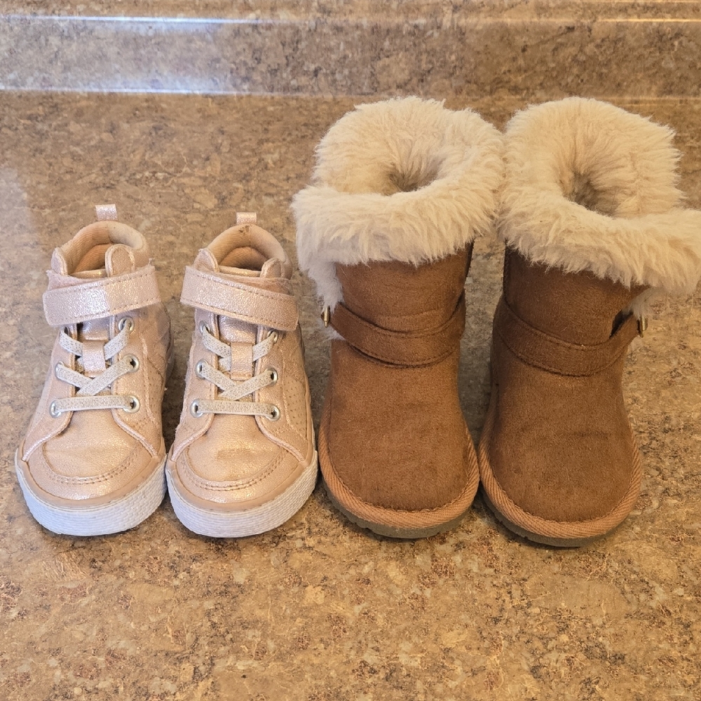 Kids Tan Suede Fur-Lined Boots and Pink Metallic Sneakers - Set Toddler Size 6